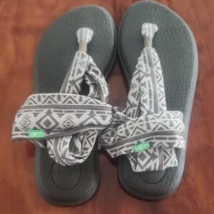Sanuk Yoga Mat Sandals